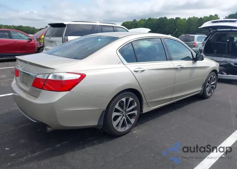 2015 Honda Accord Sport z USA, uszkodzony, nr VIN 1HGCR2F57FA146773